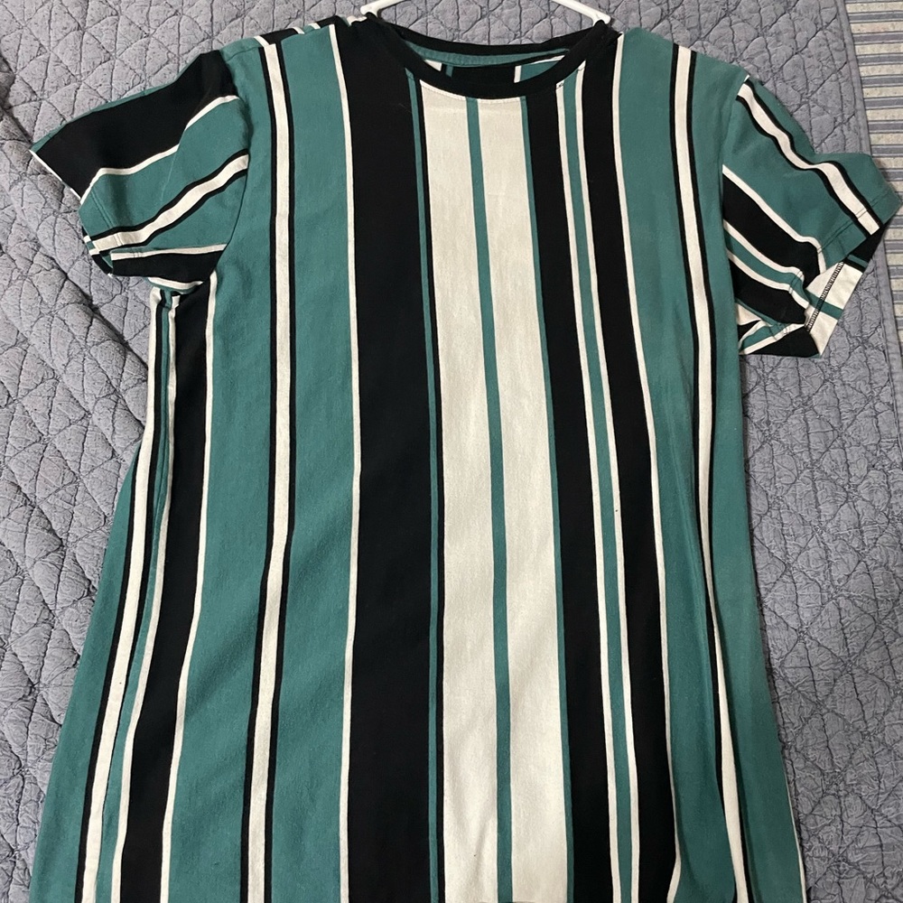 striped green tee